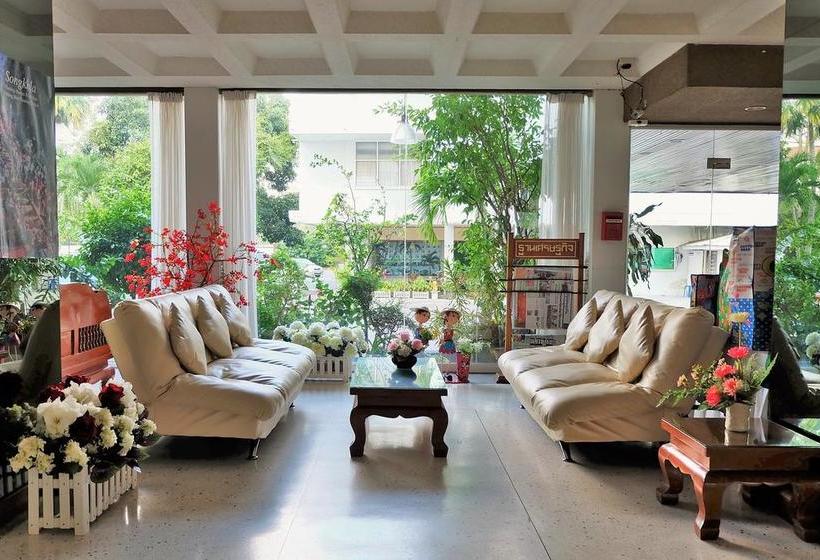 Hotel Hatyai Greenview 8