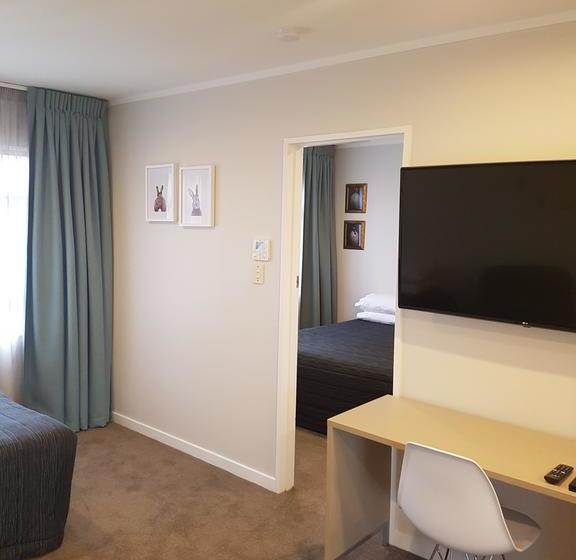 Motel Destiny On Fitzherbert 19