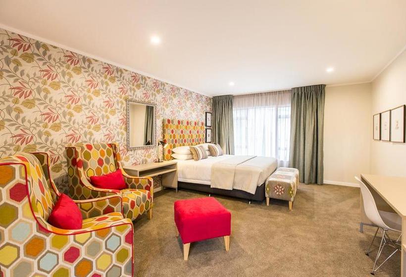 Motel Destiny On Fitzherbert 9