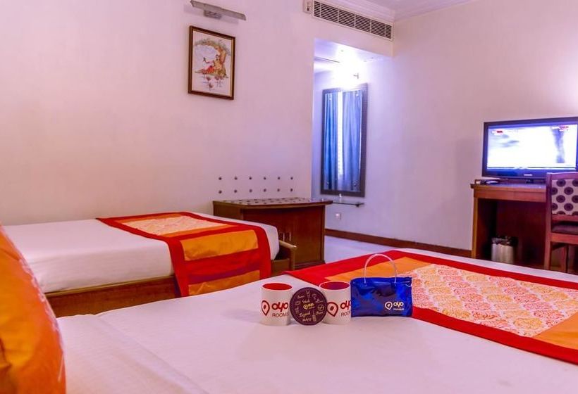 Hotel Oyo Premium Station Road Visakhapatnam 11