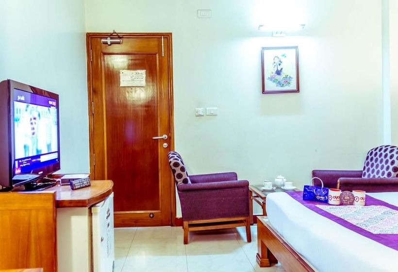 Hotel Oyo Premium Station Road Visakhapatnam 12
