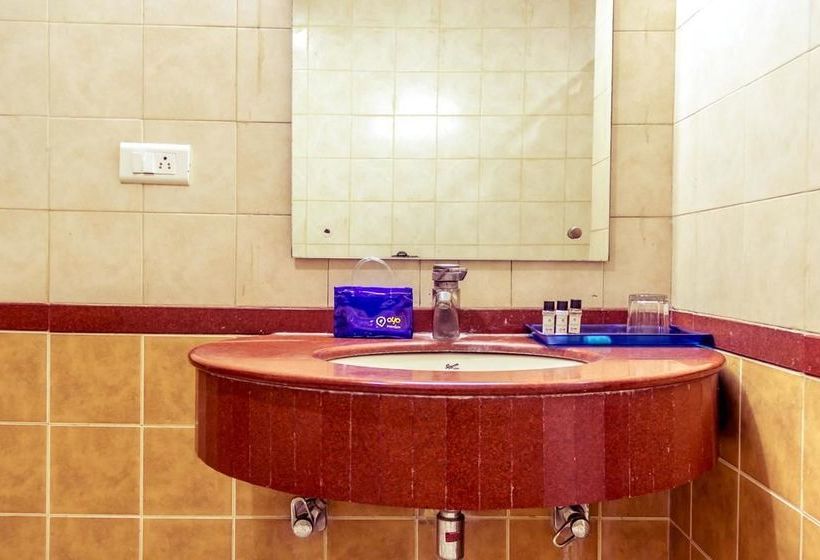 Hotel Oyo Premium Station Road Visakhapatnam 15