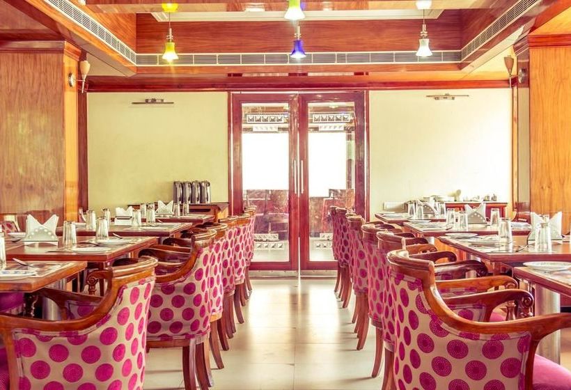 Hotel Oyo Premium Station Road Visakhapatnam 18