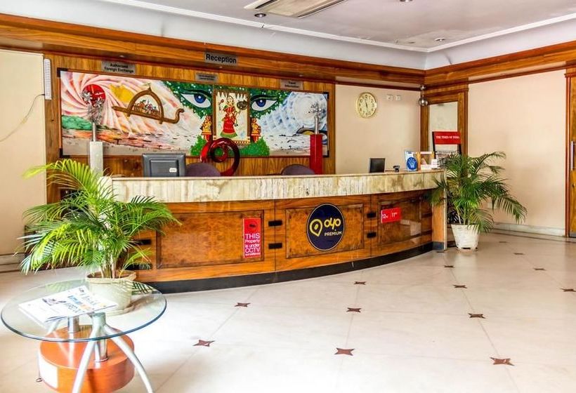 Hotel Oyo Premium Station Road Visakhapatnam 4