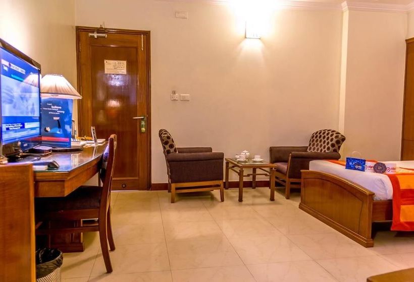 Hotel Oyo Premium Station Road Visakhapatnam 5