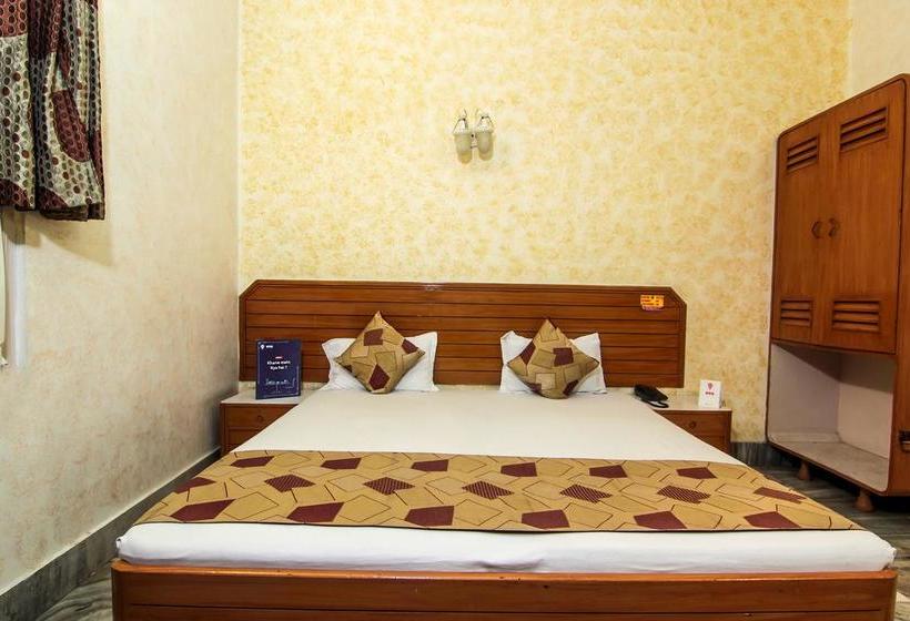 Hotel Oyo Rooms Mahmoorganj 1