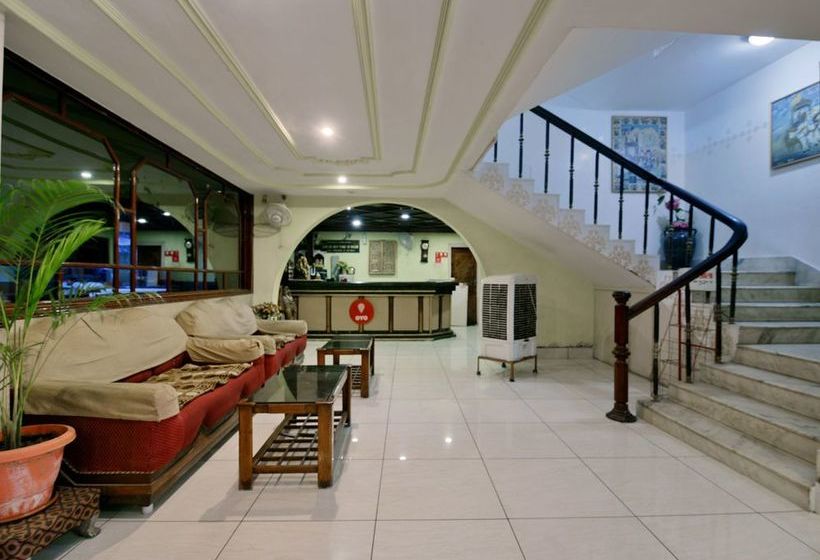 Hotel Oyo Rooms Mahmoorganj 16
