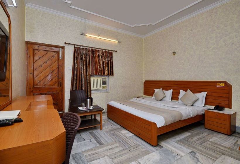 Hotel Oyo Rooms Mahmoorganj 20