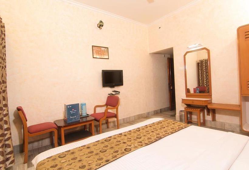 Hotel Oyo Rooms Mahmoorganj 5