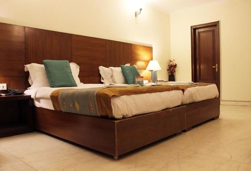 Hotel Oyo Premium New Rise 7