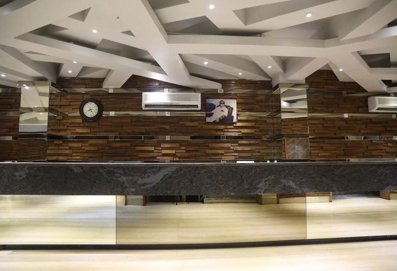 Hotel Oyo Premium Hinoo Ranchi 1