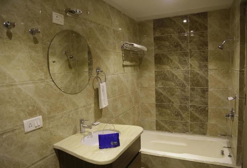 Hotel Oyo Premium Hinoo Ranchi 10