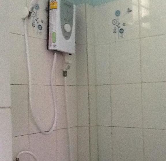 Hotel Tara Inn At The Rock 3