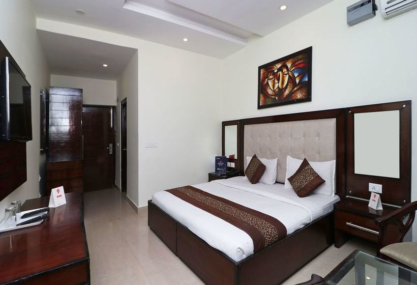 Hotel Oyo Premium Near Pnb Bank Kulri Chowk 10