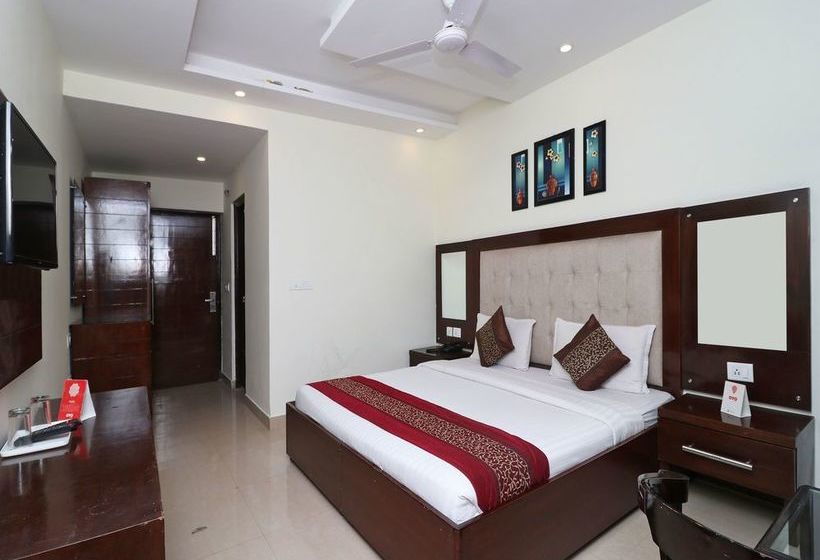 Hotel Oyo Premium Near Pnb Bank Kulri Chowk 9