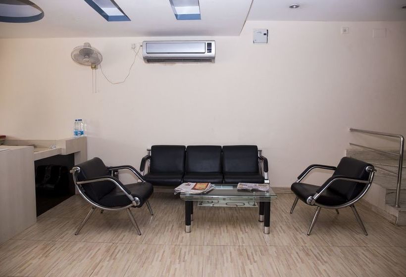 Hotel Oyo Rooms Nayapalli 19