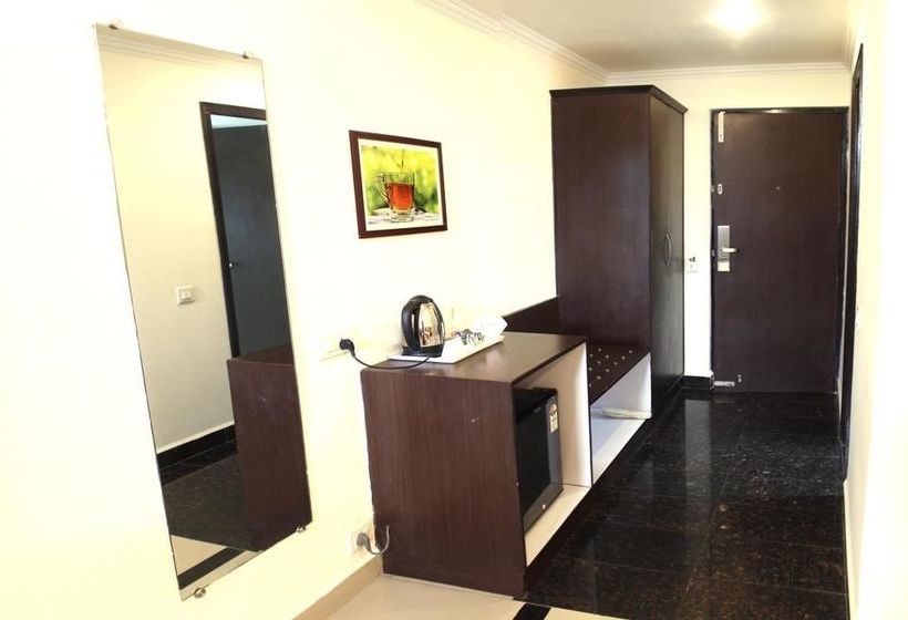 Hotel Oyo Premium Civil Lines Dharamshala 12