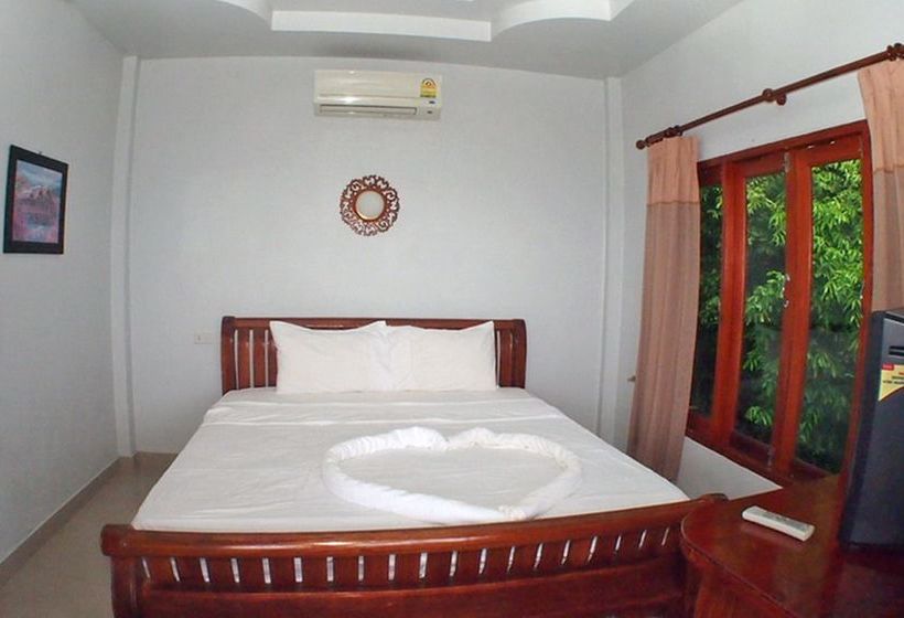 Hotel Haad Yao Over Bay Resort 8