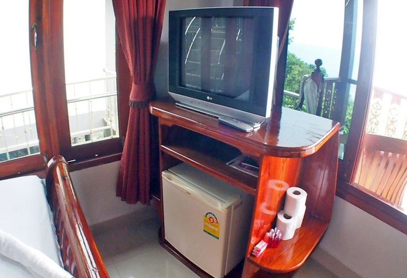 Hotel Haad Yao Over Bay Resort 9