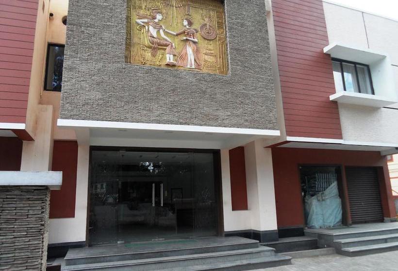 Hotel Oyo Premium Convent Road Bsnl Junction Kodaikanal