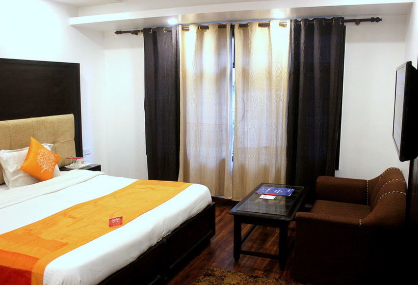Hotel Oyo Rooms Mussoorie Library 10