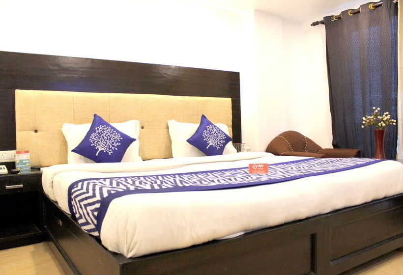 Hotel Oyo Rooms Mussoorie Library 15
