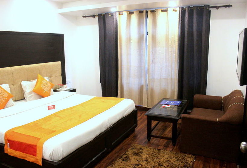 Hotel Oyo Rooms Mussoorie Library 5