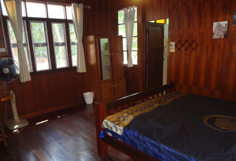 Pension At Home Sukhothai 11