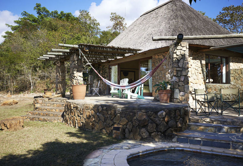 Hotel Tomjachu Bush Lodge 3