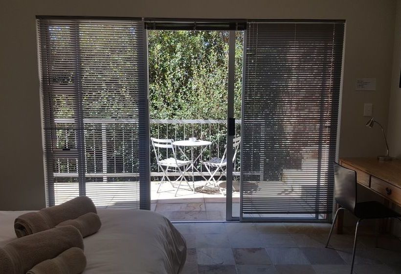 Pension Orangerie Guesthouse 10