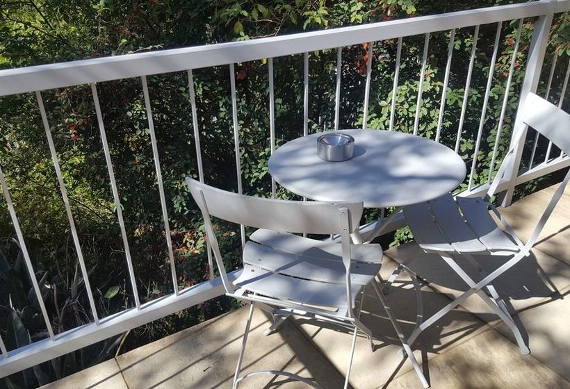 Pension Orangerie Guesthouse 12