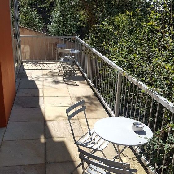 Pension Orangerie Guesthouse 17