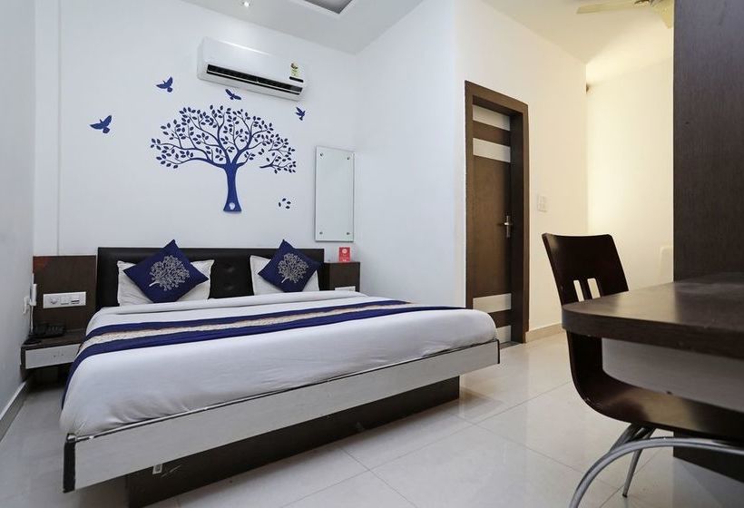 Hotel Riviera Agra Uttar Pradesh