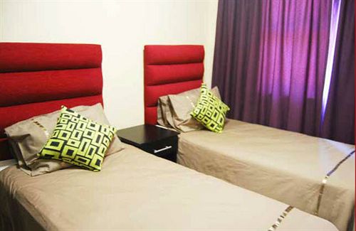 Regency Self Catering Serviced Apartments 6