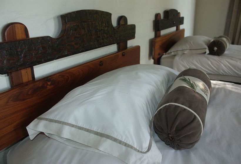 Hippo Pools Resort 18