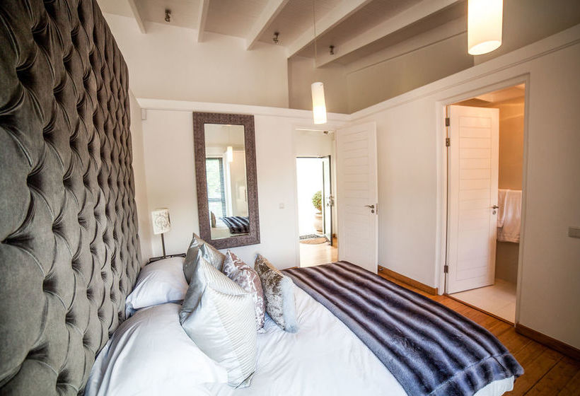 The Ivy Apartments 7