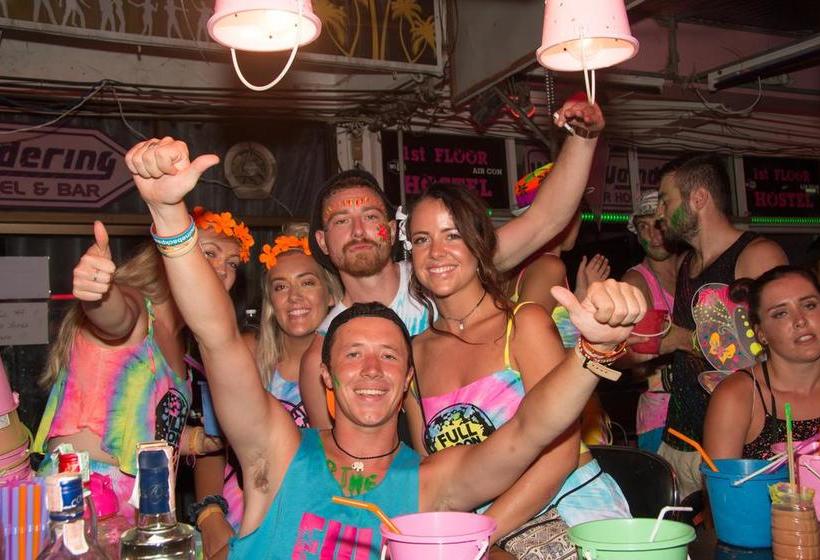 Wild & Wandering Hostel 18