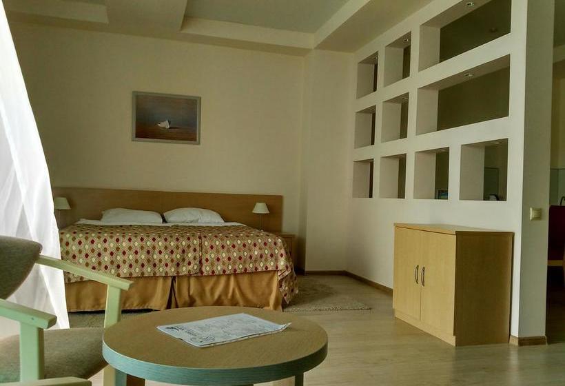 Apart Hotel Sanremo 14