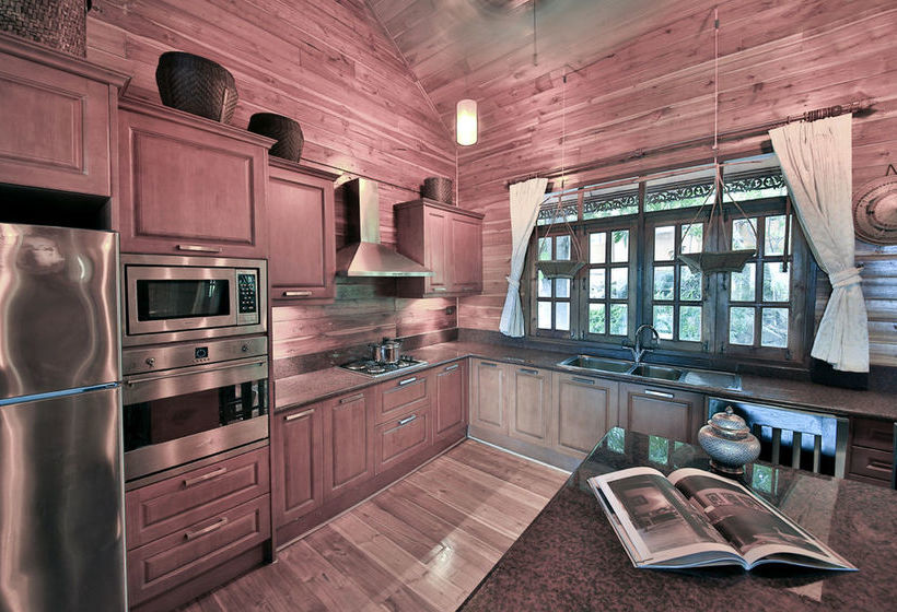 Presidential Thai Villa 6