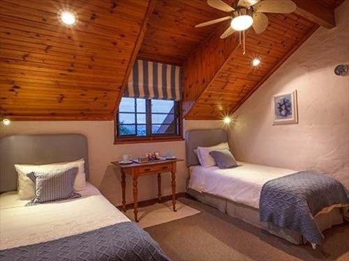 Pension Jenny's Guest House 3