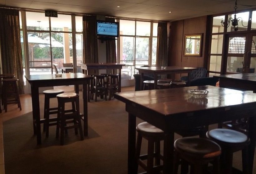 Hotel The Gateway 14