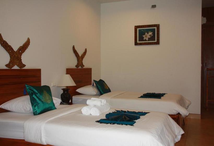 Hotel Baan Vanida Garden Resort 11