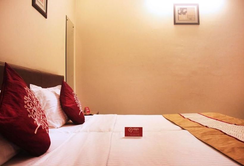Hotel Oyo Rooms Near Paras Hospital 1