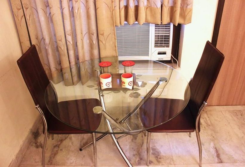 Hotel Oyo Rooms Near Paras Hospital 7