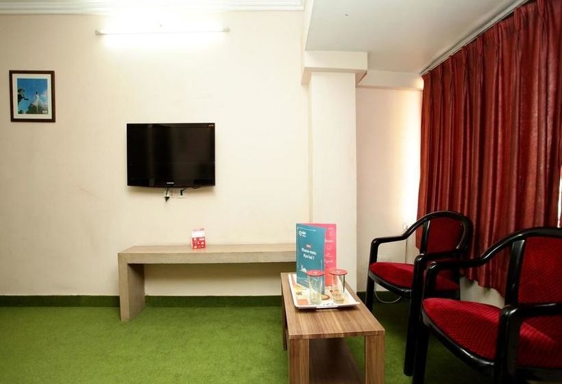 Hotel Oyo Premium Mi Road Ganpati Plaza 11