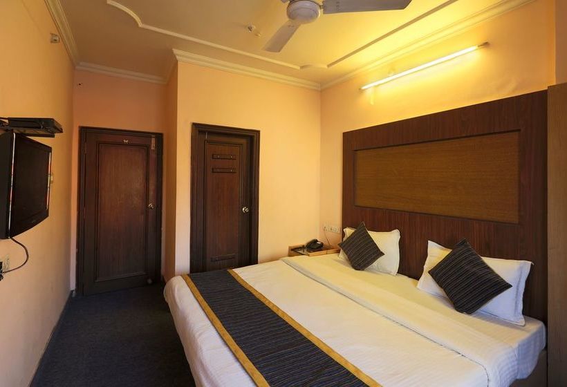 Hotel Oyo Premium Mi Road Ganpati Plaza 3