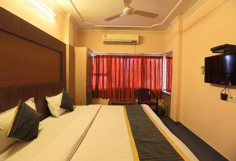 Hotel Oyo Premium Mi Road Ganpati Plaza 7