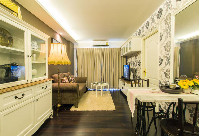 The Title Boutique Phuket 14