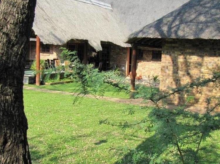 Hotel Du Bois Lodge 19