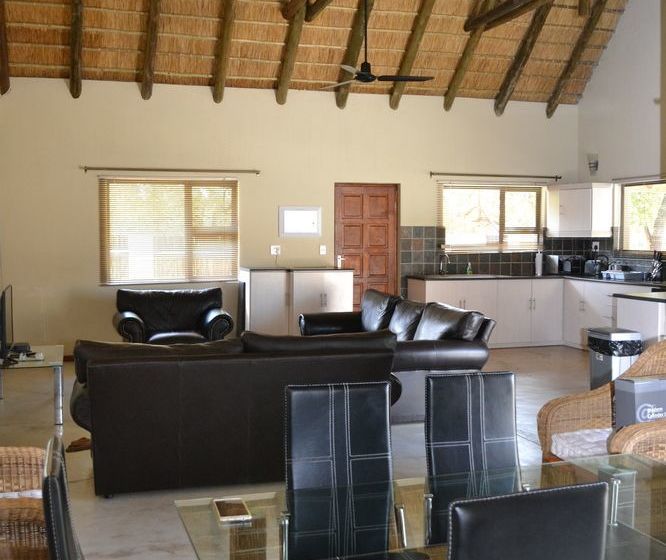 Raptors Wildlife Escapes 28 Apartment 20